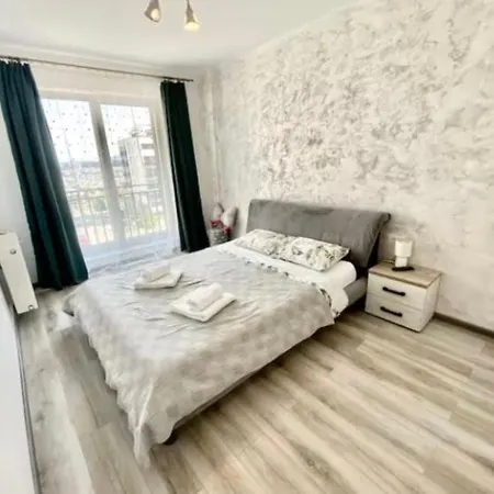 Kasper 2 , Coresi , Apartamento *